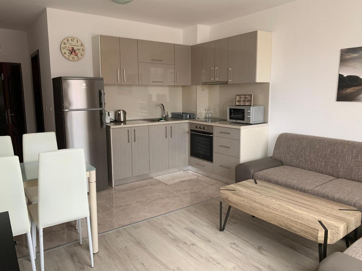 Sunny Days Luxury Apartment Pomorie Ngoại thất bức ảnh