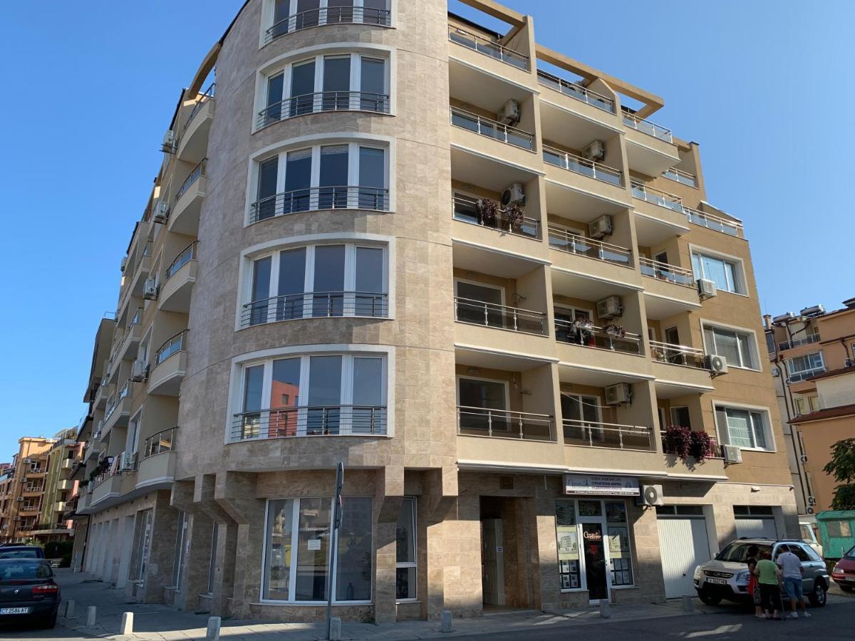Sunny Days Luxury Apartment Pomorie Ngoại thất bức ảnh